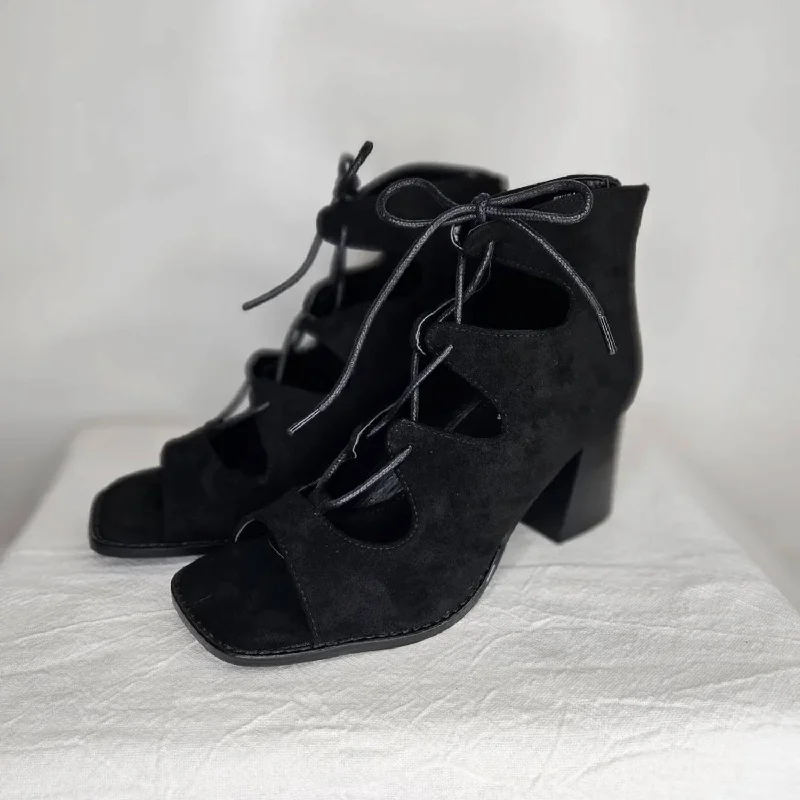 Women's red - carpet stiletto heel pumps for a glamorous eventWally Shoes With Zipper And Suede In Black Women's red - carpet stiletto heel pumps for a glamorous eventWally Shoes With Zipper And Suede In Black