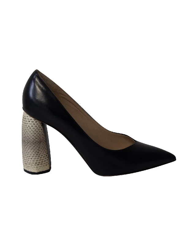 Women's snakeskin - embossed stiletto heel pumps for a bold statementMarc Jacobs Print Block Heel Pointed Court Shoes in Black Leather Women's snakeskin - embossed stiletto heel pumps for a bold statementMarc Jacobs Print Block Heel Pointed Court Shoes in Black Leather