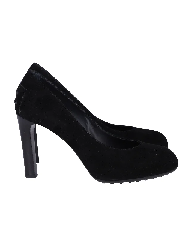 Women's ruffled stiletto heel pumps for a romantic styleTod's Pumps with Rubber Pebbles in Black Suede Women's ruffled stiletto heel pumps for a romantic styleTod's Pumps with Rubber Pebbles in Black Suede