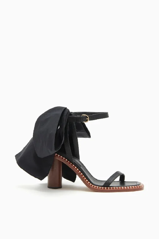 Women's teal stiletto heel pumps for a unique and modern lookWomen's Lina Bow High Heel In Noir Women's teal stiletto heel pumps for a unique and modern lookWomen's Lina Bow High Heel In Noir