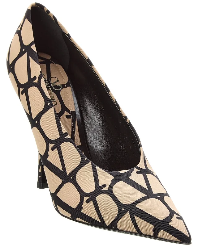 Women's business meeting stiletto heel pumps with a professional lookValentino VLogo 110 Canvas Pump Women's business meeting stiletto heel pumps with a professional lookValentino VLogo 110 Canvas Pump