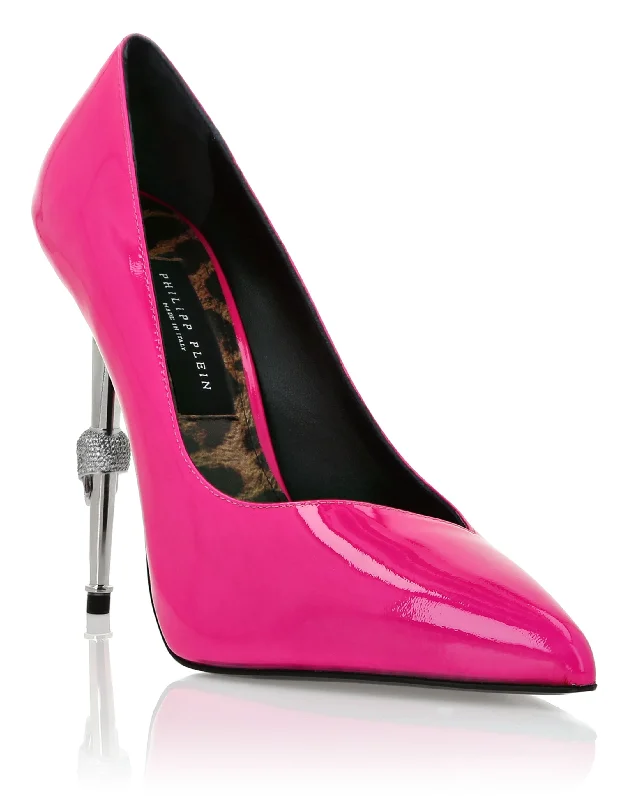 Women's forest green stiletto heel pumps for a nature - inspired lookPatent Leather Decollete Hi-Heels Women's forest green stiletto heel pumps for a nature - inspired lookPatent Leather Decollete Hi-Heels