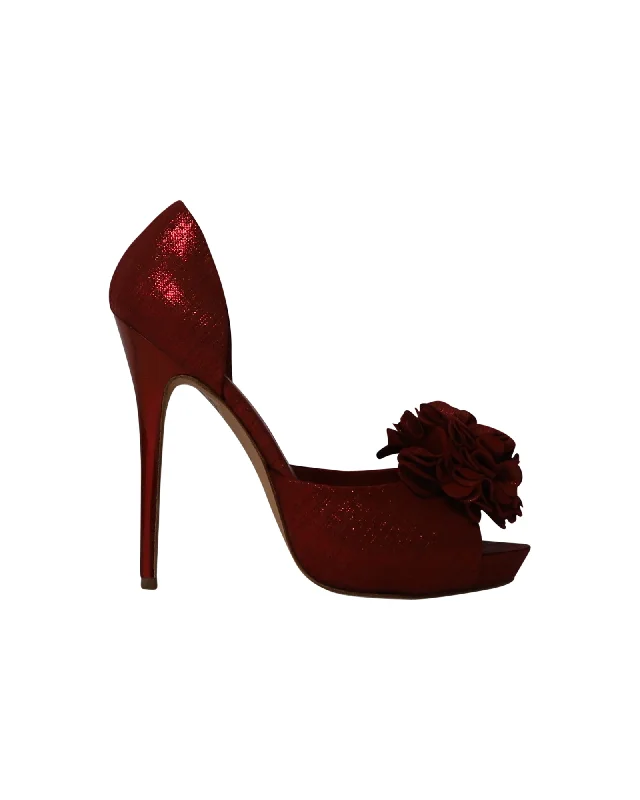 Women's genuine leather stiletto heel pumps with a soft finishAlexander McQueen Floral Corsage Pumps in Red Leather Women's genuine leather stiletto heel pumps with a soft finishAlexander McQueen Floral Corsage Pumps in Red Leather