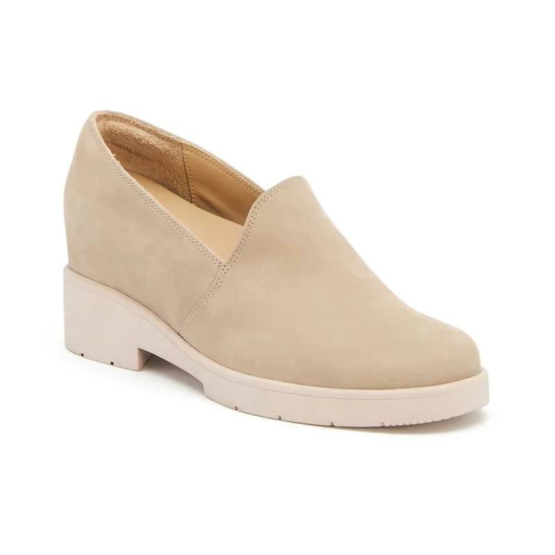 Women's Geometric - Patterned Loafers in Multicolor for a Fashion - Forward Look Horizon Slip On Metatarsal