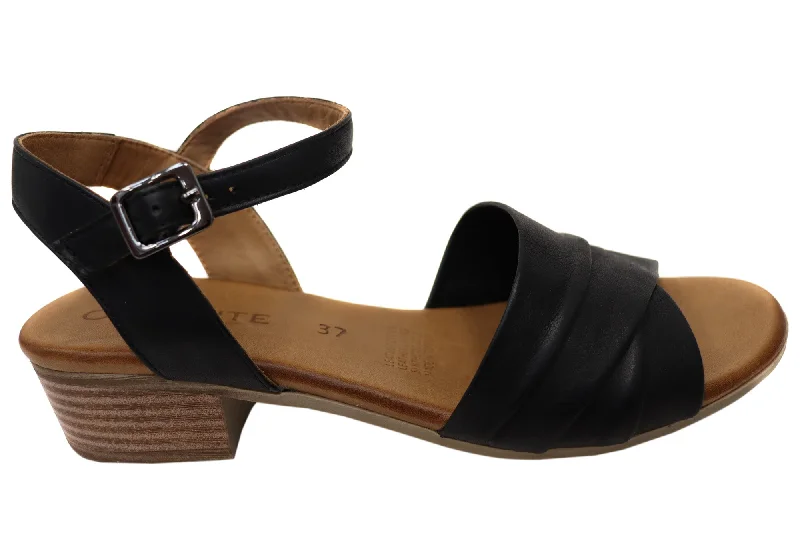 Women's Sandals with a Floral - Printed Upper in Pink for a Feminine Spring Look Women's Sandals with a Floral - Printed Upper in Pink for a Feminine Spring Look Women's Sandals with a Floral - Printed Upper in Pink for a Feminine Spring Look Orizonte Karriner Womens European Leather Low Heel Sandals