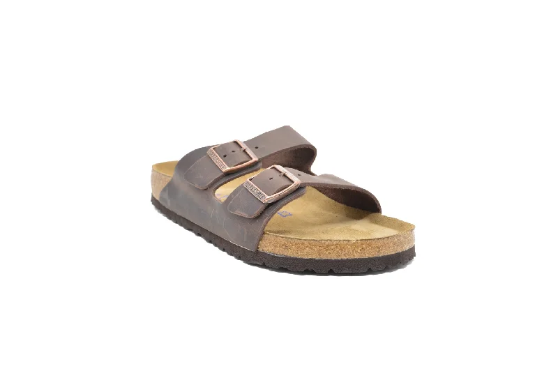 Women's Thong Sandals with a Beaded Design in Multicolor for a Beachy Aesthetic Women's Thong Sandals with a Beaded Design in Multicolor for a Beachy Aesthetic Women's Thong Sandals with a Beaded Design in Multicolor for a Beachy Aesthetic BIRKENSTOCK Arizona Soft Footbed Oiled Leather