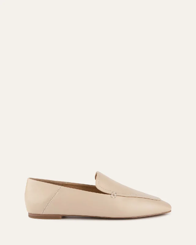 Women's Tassel - Trimmed Loafers with a Low Heel in Olive Green for a Trendy Twist Women's Tassel - Trimmed Loafers with a Low Heel in Olive Green for a Trendy Twist BEAN LOAFERS SAND LEATHER