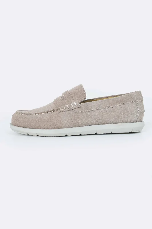 Women's Geometric - Patterned Loafers in Multicolor for a Fashion - Forward Look Women's Geometric - Patterned Loafers in Multicolor for a Fashion - Forward Look LIGHTWEIGHT SUEDE LOAFERS