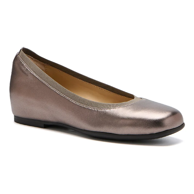 Women's Metallic Foil - Finish Loafers in Gold for a Glamorous Night Out Cadence Ballet Metatarsal Women's Metallic Foil - Finish Loafers in Gold for a Glamorous Night Out Cadence Ballet Metatarsal