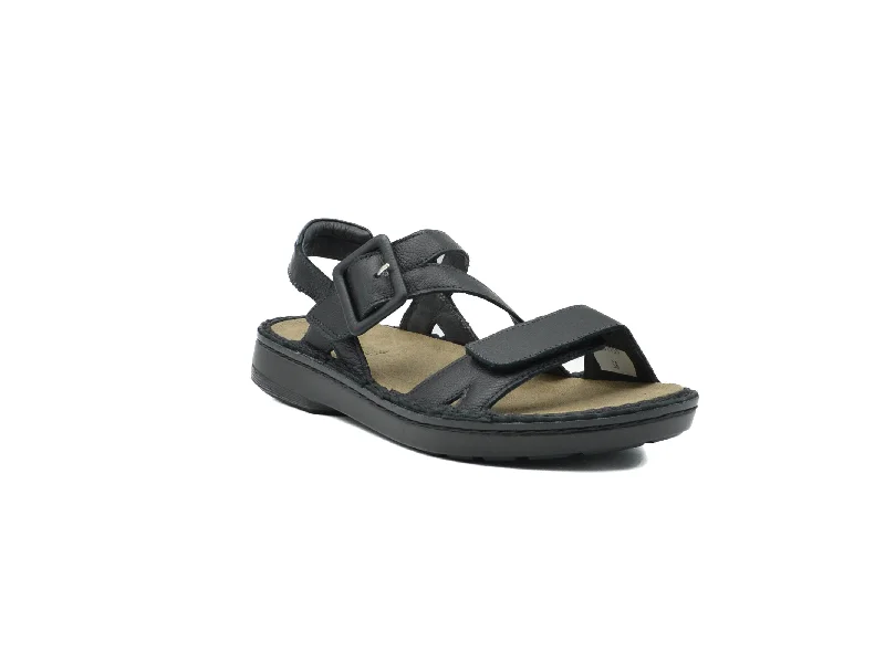Women's Thong Sandals with a Beaded Design in Multicolor for a Beachy Aesthetic Women's Thong Sandals with a Beaded Design in Multicolor for a Beachy Aesthetic Women's Thong Sandals with a Beaded Design in Multicolor for a Beachy Aesthetic NAOT Castelo