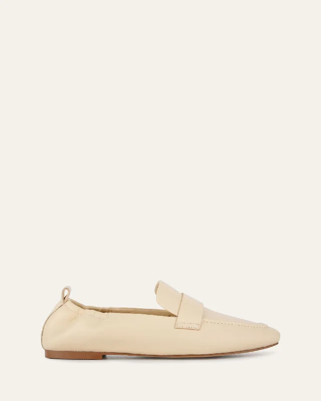 Women's Memory Foam Insole Loafers in Pink for Added Comfort Women's Memory Foam Insole Loafers in Pink for Added Comfort BOWEN LOAFERS BUTTER LEATHER Women's Memory Foam Insole Loafers in Pink for Added Comfort Women's Memory Foam Insole Loafers in Pink for Added Comfort BOWEN LOAFERS BUTTER LEATHER