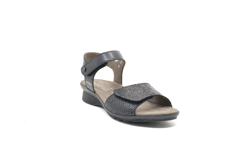 Women's Sandals with a Wedge Heel and a Tassel Detail in Orange for a Trendy Look Women's Sandals with a Wedge Heel and a Tassel Detail in Orange for a Trendy Look Women's Sandals with a Wedge Heel and a Tassel Detail in Orange for a Trendy Look MEPHISTO Pattie Black