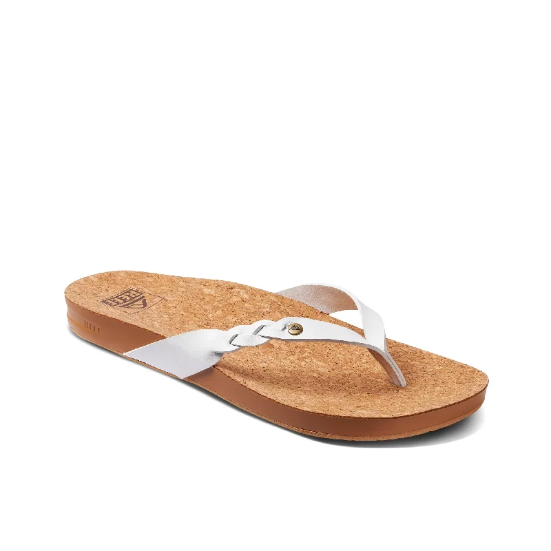 Women's Ankle - Strap Sandals with a Block Heel in Red for a Sophisticated StyleCushion Court Twist Women's Ankle - Strap Sandals with a Block Heel in Red for a Sophisticated StyleCushion Court Twist
