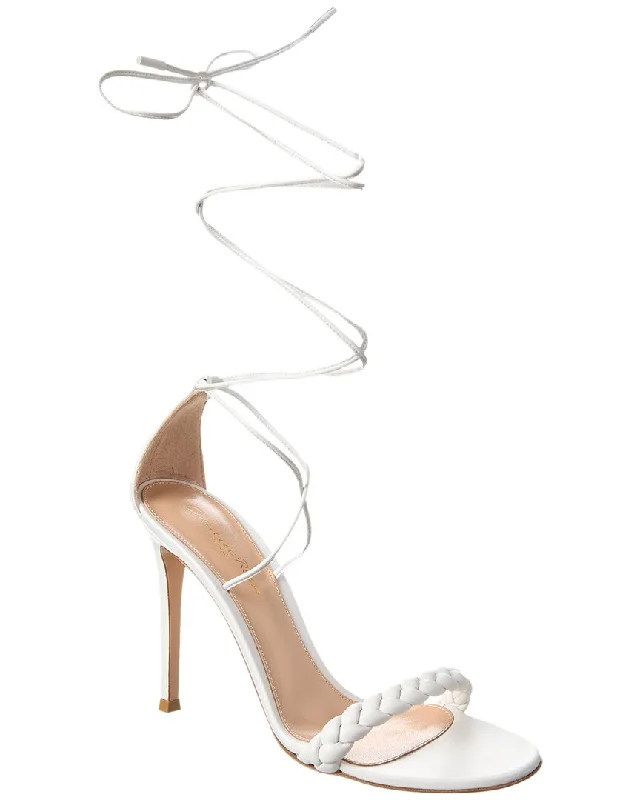 Sustainable Women's Recycled Material Sandals in Beige for Eco - Conscious ShoppersGianvito Rossi Leomi 105 Leather Sandal Sustainable Women's Recycled Material Sandals in Beige for Eco - Conscious ShoppersGianvito Rossi Leomi 105 Leather Sandal