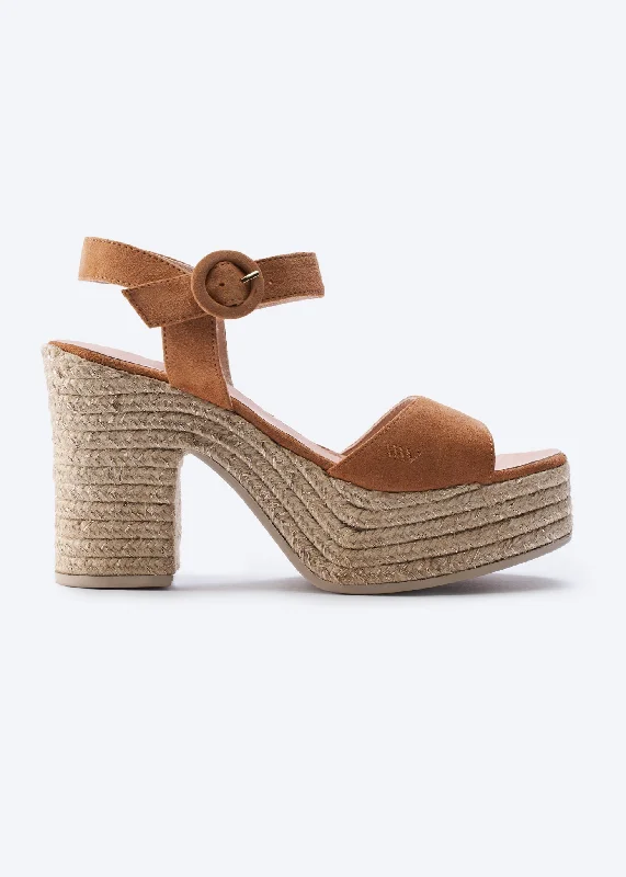 Anti - Slip Women's Sandals with a Grooved Sole in Green for Outdoor AdventuresJana Suede Sandal Anti - Slip Women's Sandals with a Grooved Sole in Green for Outdoor AdventuresJana Suede Sandal