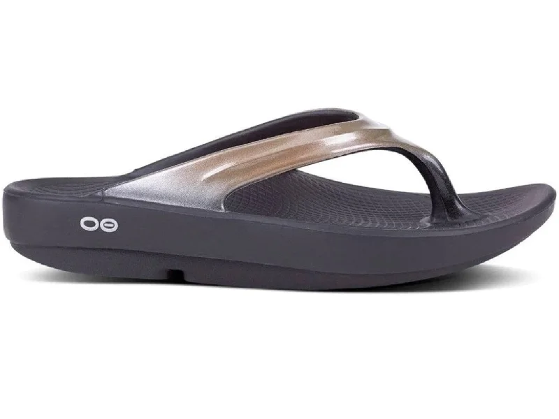 Anti - Slip Women's Sandals with a Grooved Sole in Green for Outdoor AdventuresOofos Women's OOlala Thong Latte Anti - Slip Women's Sandals with a Grooved Sole in Green for Outdoor AdventuresOofos Women's OOlala Thong Latte