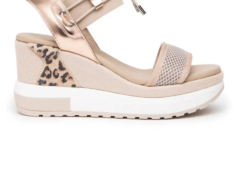 Women's Flat Slide Sandals with a Memory Foam Insole in White for All - Day ComfortPhard Sandals In Tan/bronze Women's Flat Slide Sandals with a Memory Foam Insole in White for All - Day ComfortPhard Sandals In Tan/bronze