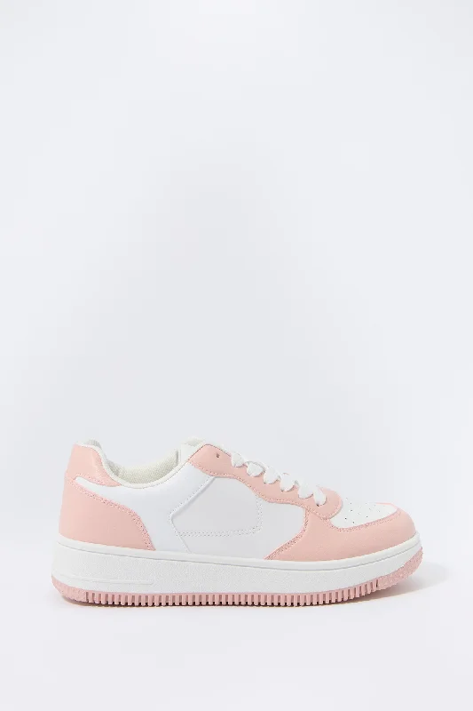 Water - Resistant Women's Hiking Sneakers with Traction Outsoles for Outdoor AdventuresLow Top Colourblock Sneaker