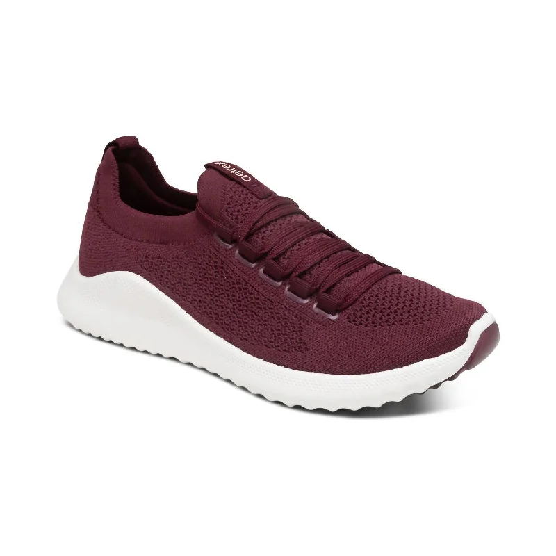 Patterned Print Women's Sneakers in Floral Designs for a Feminine and Fashion - Forward LookCarly Sneakers In Burgundy Patterned Print Women's Sneakers in Floral Designs for a Feminine and Fashion - Forward LookCarly Sneakers In Burgundy
