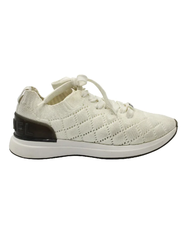 Women's Sneakers with Heel - Stabilizing Technology for Better Balance During RunningChanel Quilted Low-Top Sneakers in White Wool Women's Sneakers with Heel - Stabilizing Technology for Better Balance During RunningChanel Quilted Low-Top Sneakers in White Wool