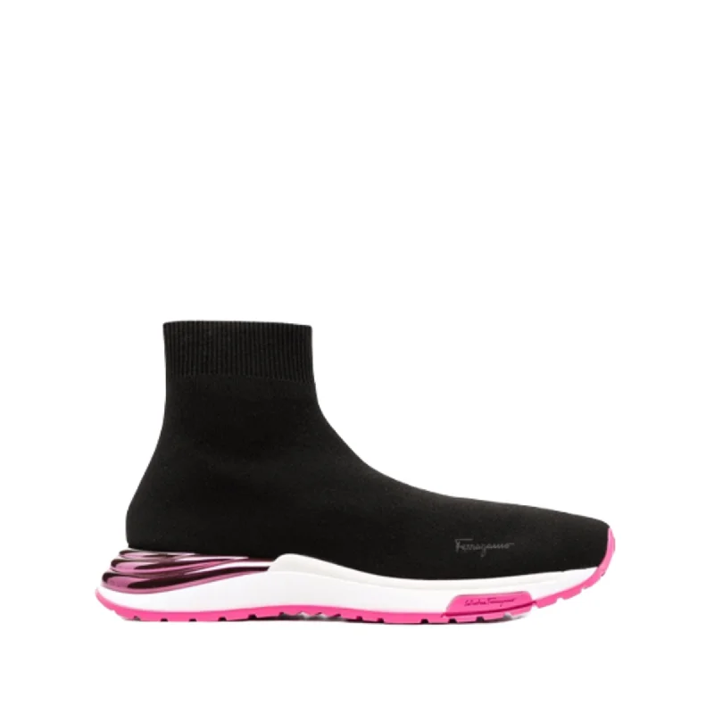 Water - Resistant Women's Hiking Sneakers with Traction Outsoles for Outdoor AdventuresFerragamo Ninette Women's Sneakers Black Water - Resistant Women's Hiking Sneakers with Traction Outsoles for Outdoor AdventuresFerragamo Ninette Women's Sneakers Black
