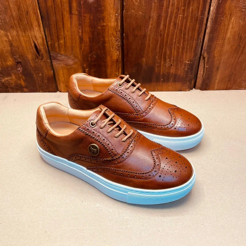 Women's Sneakers with Adjustable Straps for a Customized Fit During High - Impact ExercisesKingsley Heath S Wingtip Brogue Sneaker Tan/Brass/White