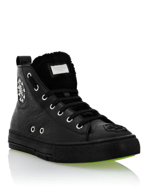 Sparkly Rhinestone - Embellished Women's Sneakers for a Glamorous and Eye - Catching LookLeather Hi-Top Sneakers shearling lining Megastar Sparkly Rhinestone - Embellished Women's Sneakers for a Glamorous and Eye - Catching LookLeather Hi-Top Sneakers shearling lining Megastar
