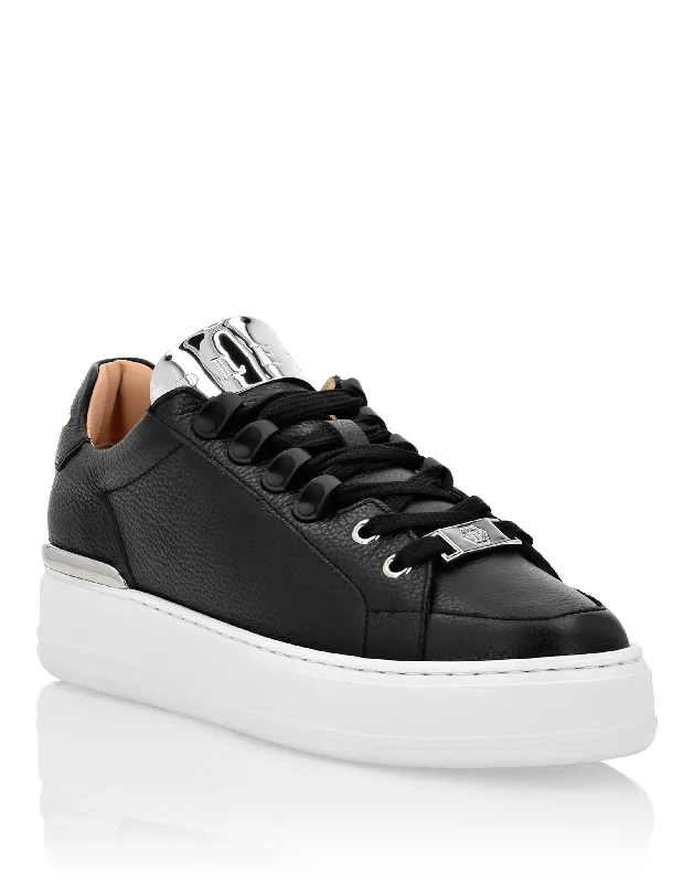 Patterned Print Women's Sneakers in Floral Designs for a Feminine and Fashion - Forward LookLeather Lo-Top Sneakers Silver $urfer TM Patterned Print Women's Sneakers in Floral Designs for a Feminine and Fashion - Forward LookLeather Lo-Top Sneakers Silver $urfer TM