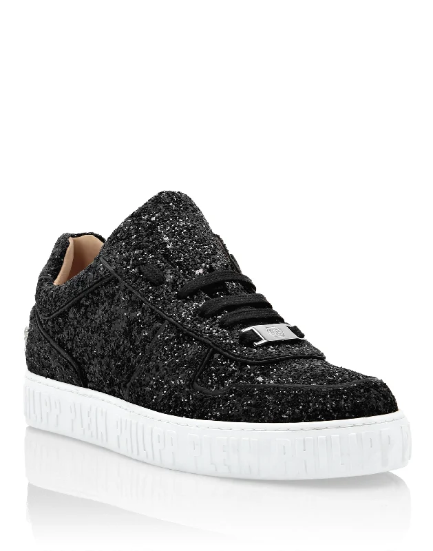 Low - Top Women's Tennis Sneakers in Bright Neon for a Pop of Color on the CourtLo-Top Sneakers Glitter King Power Low - Top Women's Tennis Sneakers in Bright Neon for a Pop of Color on the CourtLo-Top Sneakers Glitter King Power