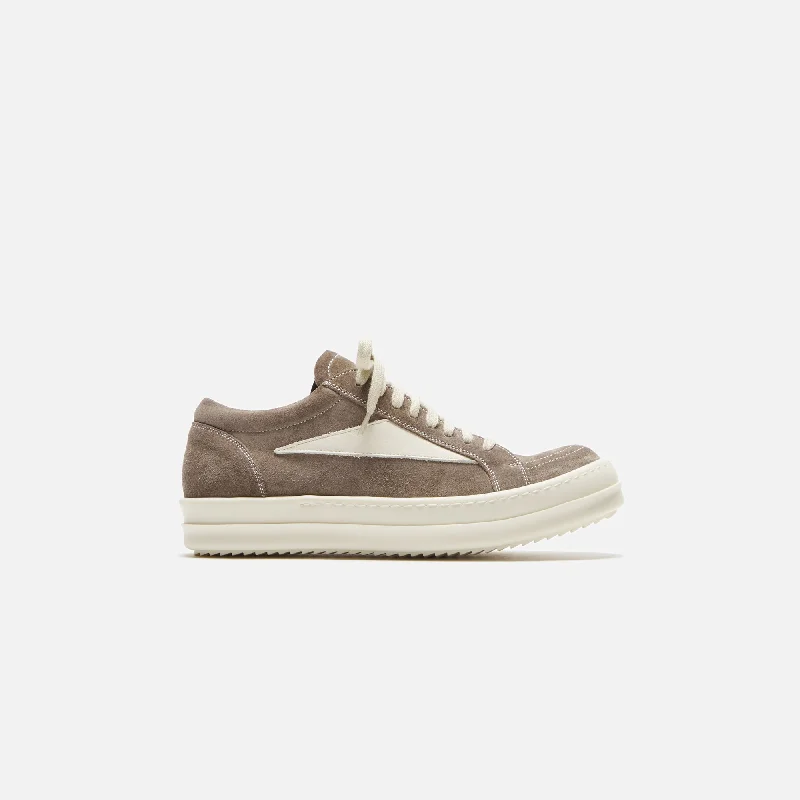 Smart - Tech Women's Sneakers with Fitness Tracking Features for Active Lifestyle EnthusiastsRick Owens WMNS Vintage Sneakers - Dust / Milk / Milk