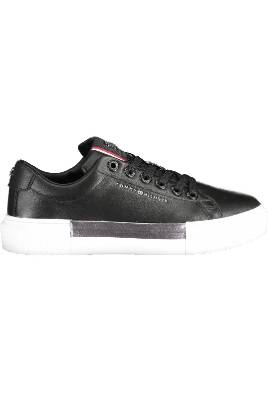 Women's Sneakers with Removable Insoles for Easy Cleaning and CustomizationTommy Hilfiger Chic  Cotton-Leather Blend Women's Sneakers