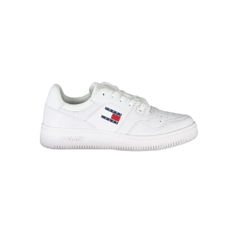 Water - Resistant Women's Hiking Sneakers with Traction Outsoles for Outdoor AdventuresTommy Hilfiger Chic  Lace-Up Sneakers for Everyday Women's Elegance
