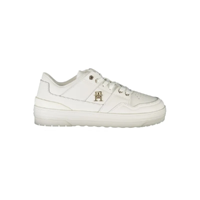 Low - Top Women's Tennis Sneakers in Bright Neon for a Pop of Color on the CourtTommy Hilfiger Classic  Sneakers with Contrast Women's Detail