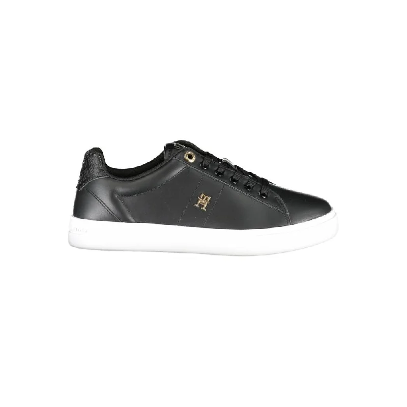 Vegan - Friendly Women's Sneakers Made from Recycled Materials for an Eco - Conscious ChoiceTommy Hilfiger Polyester Women's Sneaker Vegan - Friendly Women's Sneakers Made from Recycled Materials for an Eco - Conscious ChoiceTommy Hilfiger Polyester Women's Sneaker
