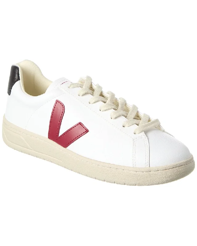 Women's Sneakers with Memory Foam Insoles for Exceptional Cushioning and ComfortVEJA Urca Sneaker