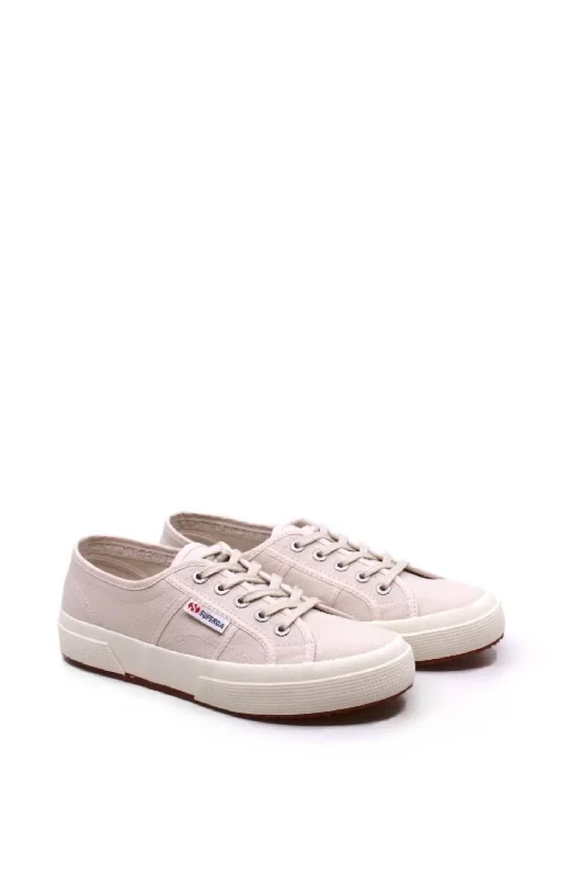 Sparkly Rhinestone - Embellished Women's Sneakers for a Glamorous and Eye - Catching LookWomen's 2750 Cotu Classic Sneakers In Pink Skin-Favorio