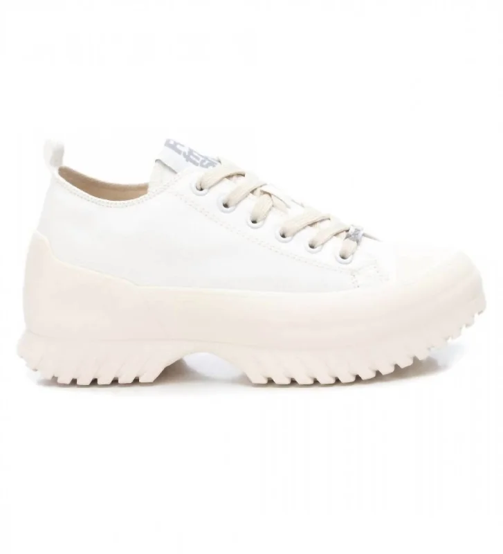 Women's Sneakers with Memory Foam Insoles for Exceptional Cushioning and ComfortWomen's Canvas Platform Sneakers In White Women's Sneakers with Memory Foam Insoles for Exceptional Cushioning and ComfortWomen's Canvas Platform Sneakers In White