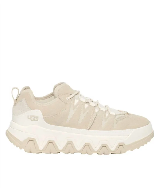 Women's Sneakers with Heel - Stabilizing Technology for Better Balance During RunningWomen's Captrail Low Sneaker In Light Beige