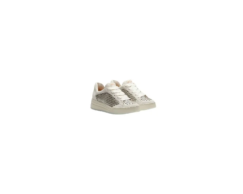 Chunky - Sole Women's Platform Sneakers in White for a Trendy Street Style LookWomen's Lua Sneakers In Ice Chunky - Sole Women's Platform Sneakers in White for a Trendy Street Style LookWomen's Lua Sneakers In Ice
