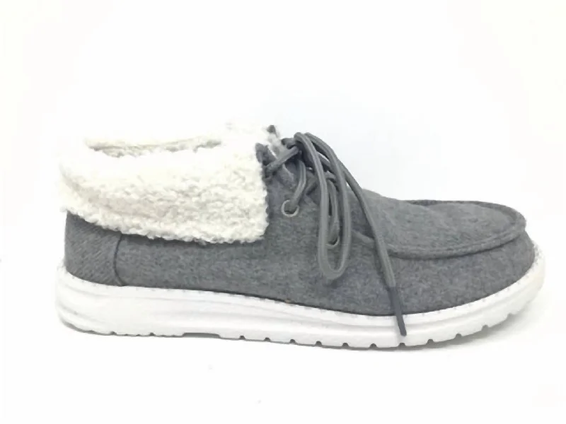 Women's Sneakers with Removable Insoles for Easy Cleaning and CustomizationWomen's Mikey Sneakers In Grey Women's Sneakers with Removable Insoles for Easy Cleaning and CustomizationWomen's Mikey Sneakers In Grey
