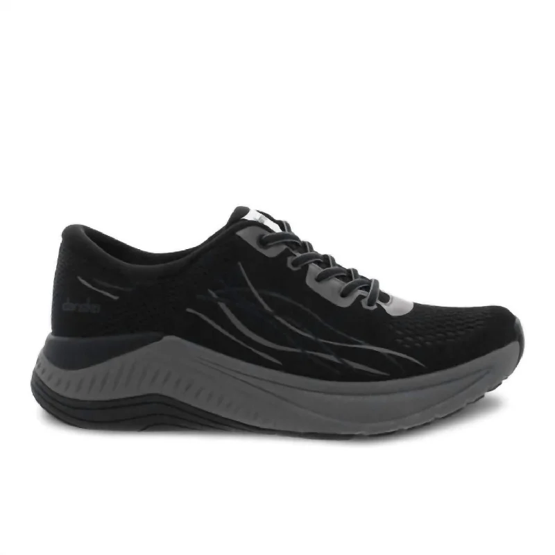 Smart - Tech Women's Sneakers with Fitness Tracking Features for Active Lifestyle EnthusiastsWomen's Pace Sneaker - Wide Width In Black/grey Mesh Smart - Tech Women's Sneakers with Fitness Tracking Features for Active Lifestyle EnthusiastsWomen's Pace Sneaker - Wide Width In Black/grey Mesh
