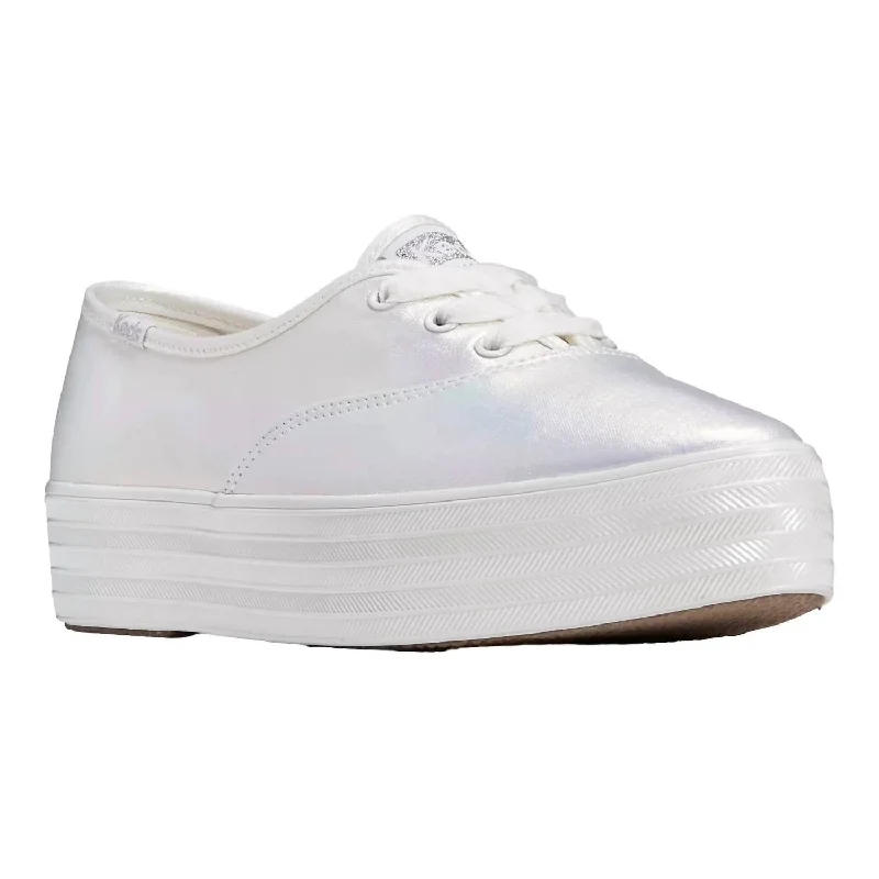 Smart - Tech Women's Sneakers with Fitness Tracking Features for Active Lifestyle EnthusiastsWomen's Point Pearlized Lace Up Sneaker In White
