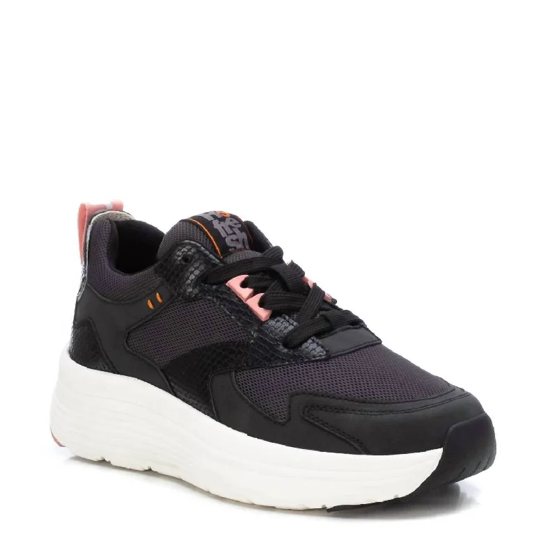 High - Top Women's Leather Sneakers in Black for a Stylish and Durable OptionWomen's Sneakers In Black High - Top Women's Leather Sneakers in Black for a Stylish and Durable OptionWomen's Sneakers In Black