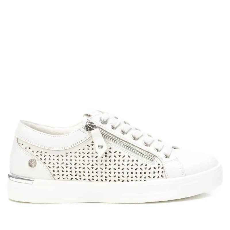 Breathable Mesh Women's Running Sneakers with Reflective Trim for Nighttime JoggingWomen's Trainer Sneakers In White Breathable Mesh Women's Running Sneakers with Reflective Trim for Nighttime JoggingWomen's Trainer Sneakers In White